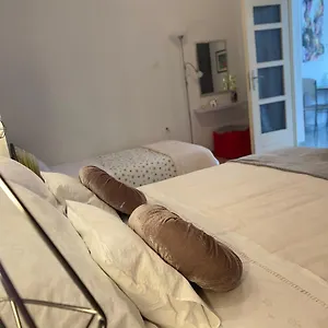 Sara Apartman