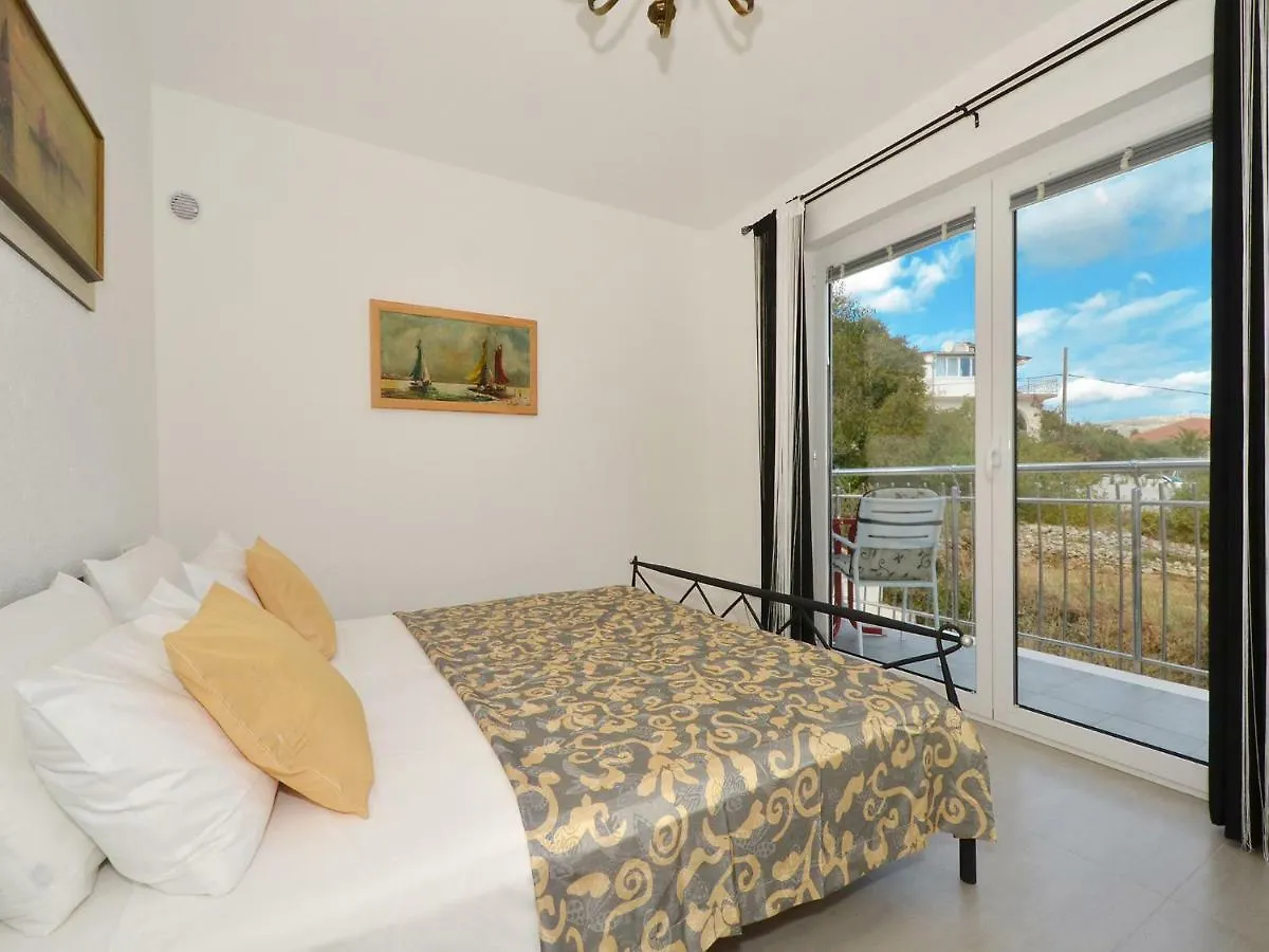 Dondras Residence Trogir Croatia