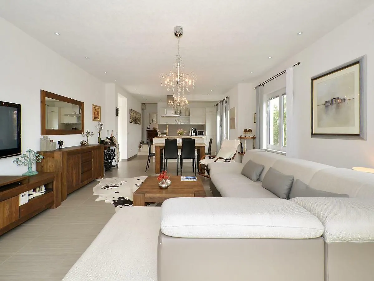 Apartment Dondras Residence Trogir