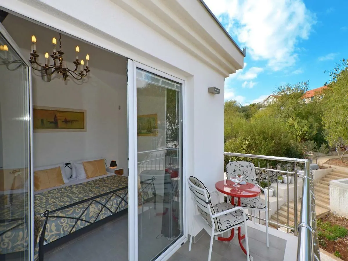 Apartment Dondras Residence Trogir Croatia