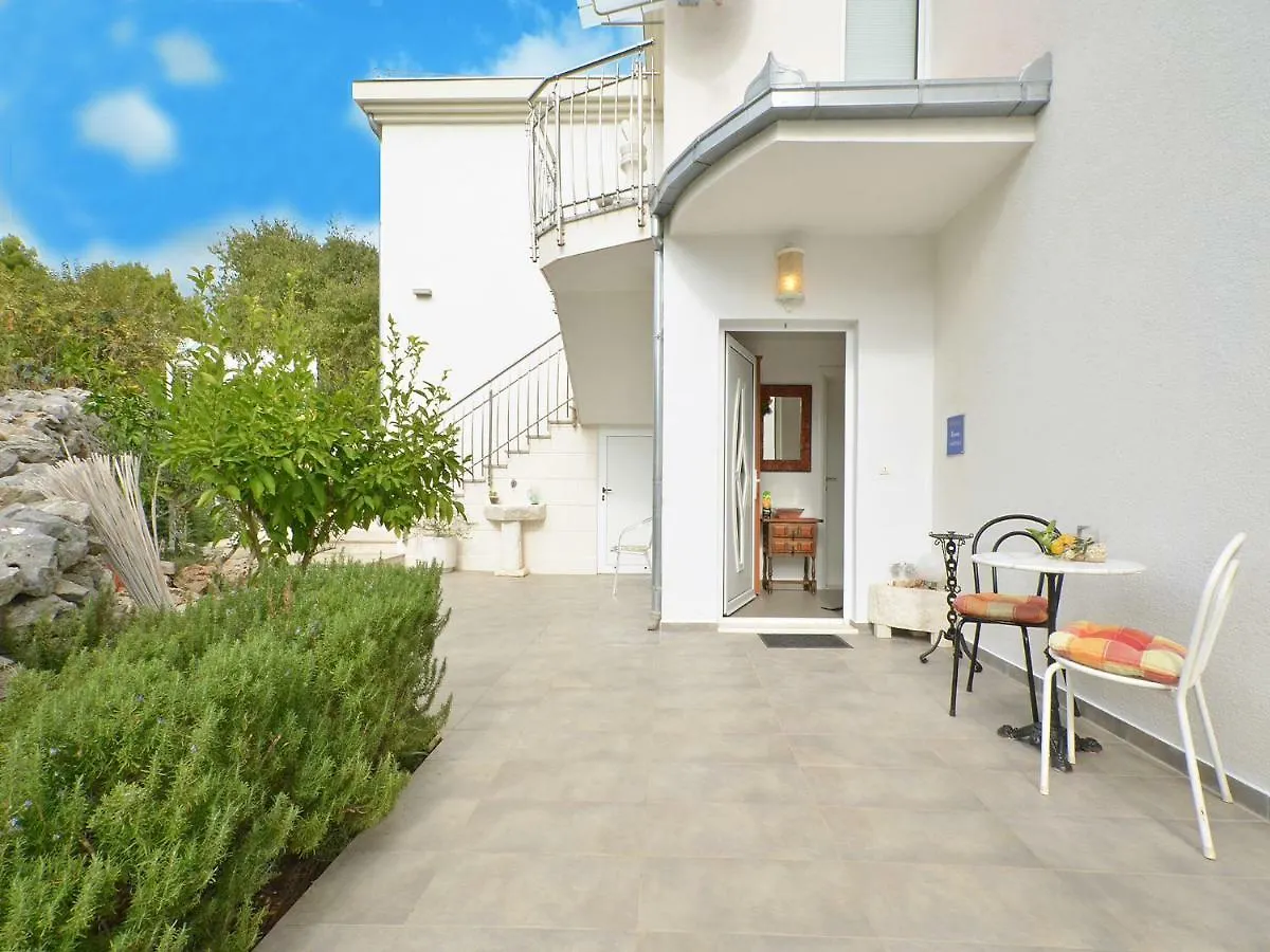 Dondras Residence Trogir Apartment