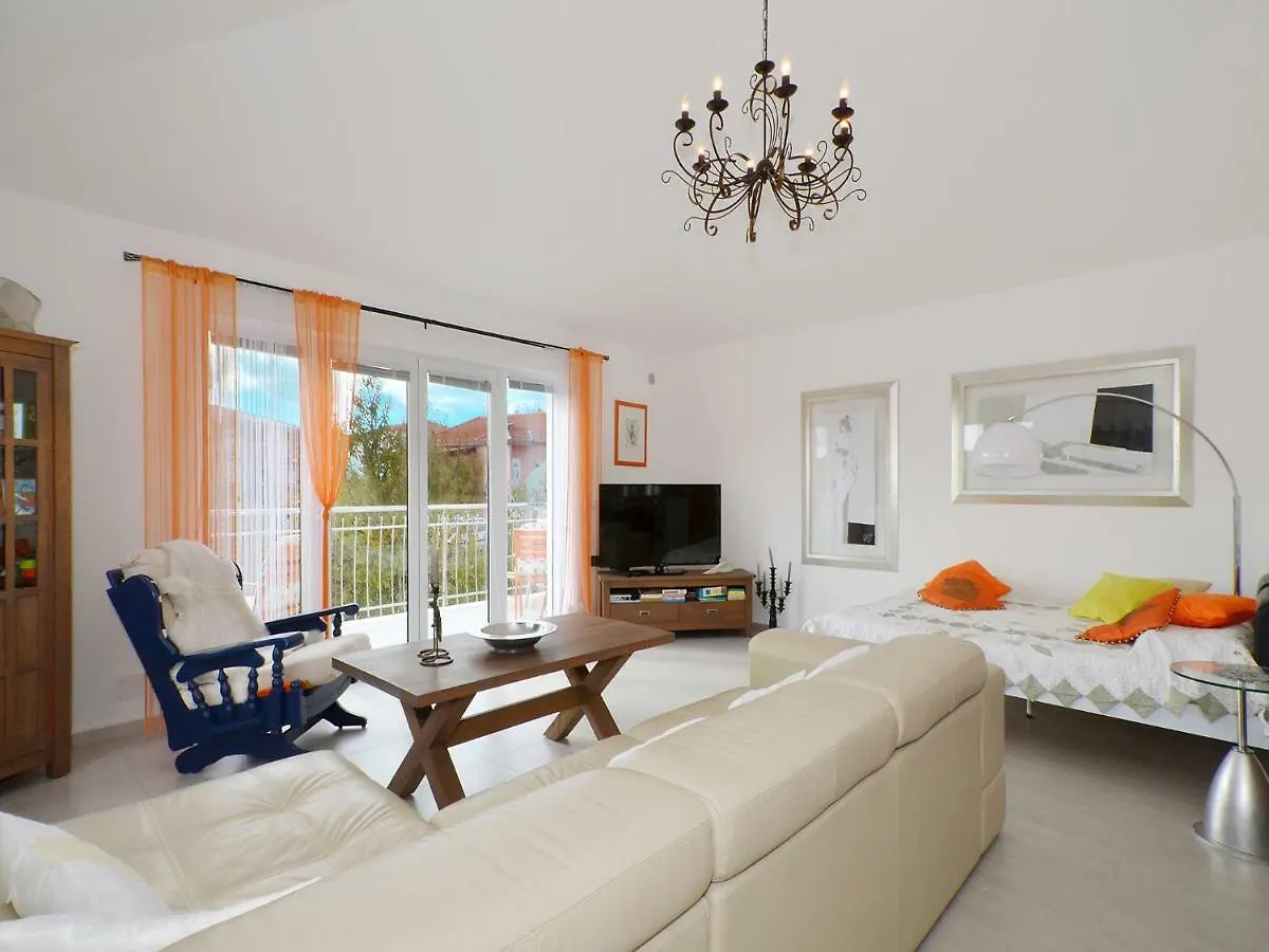 Dondras Residence Trogir