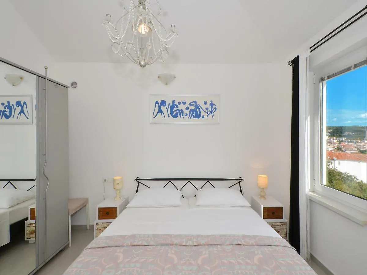 Dondras Residence Trogir 0*,  Croatia